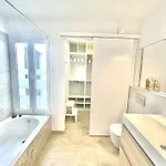 Casahost Townhouse Lise *
